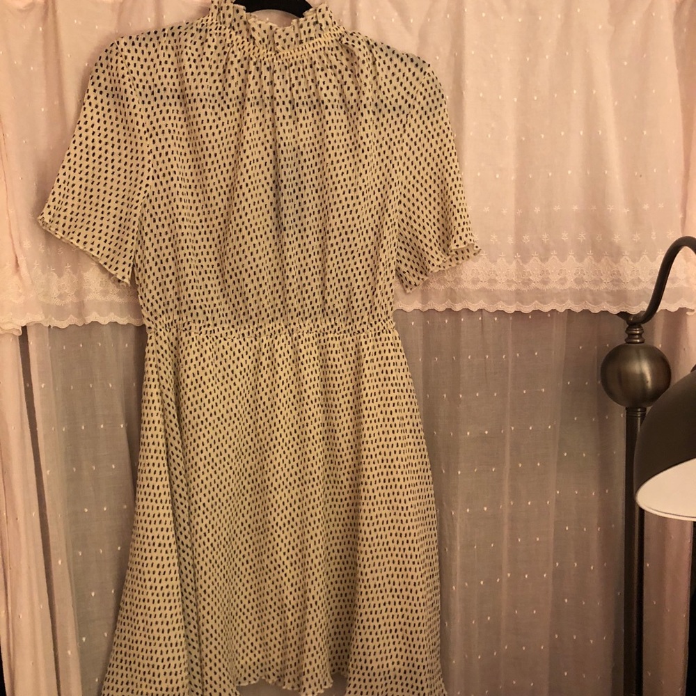 High-neck Polka dot dress